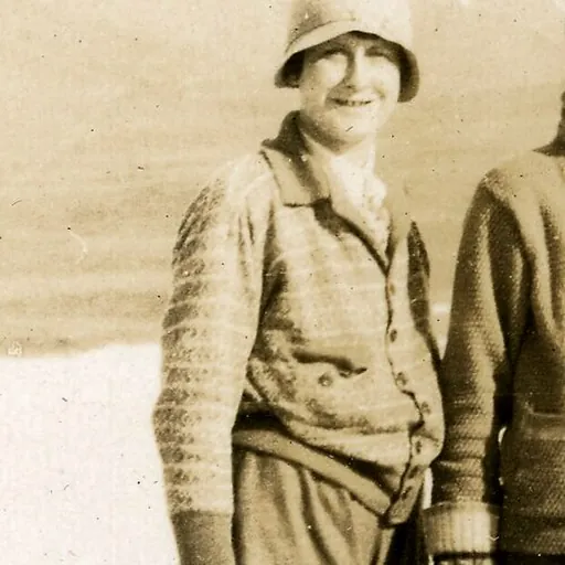 Portrait of Bobbie Barwell