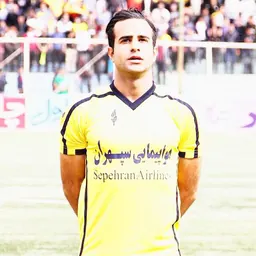 Portrait of Hossein Karimi