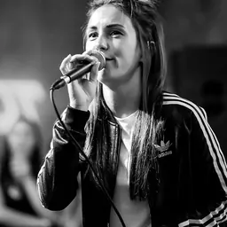Portrait of Amy Shark