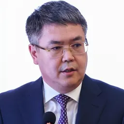 Portrait of Serik Şapkenov
