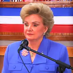 Portrait of Gloria Salguero Gross