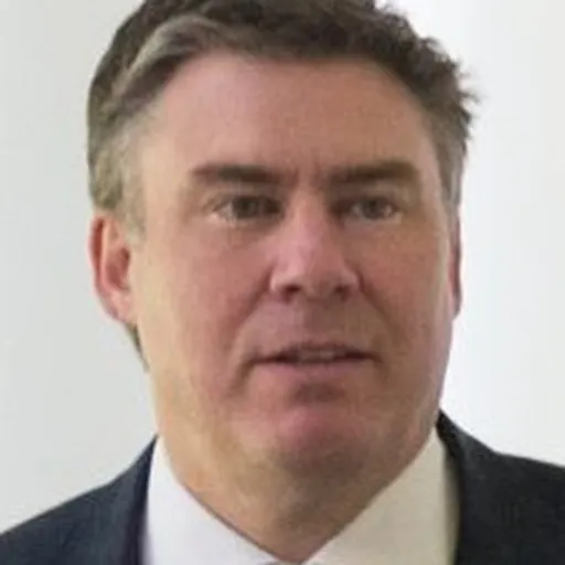 Portrait of Michael Dubke