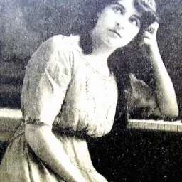 Portrait of Ella Airlie