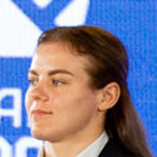 Portrait of Mariana Dragutan