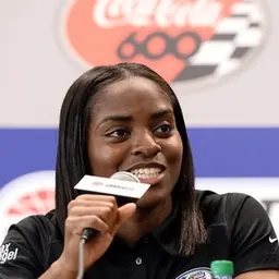 Portrait of Brehanna Daniels