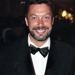 Portrait of Tim Curry