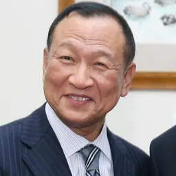 Portrait of Yasuhiro Oe