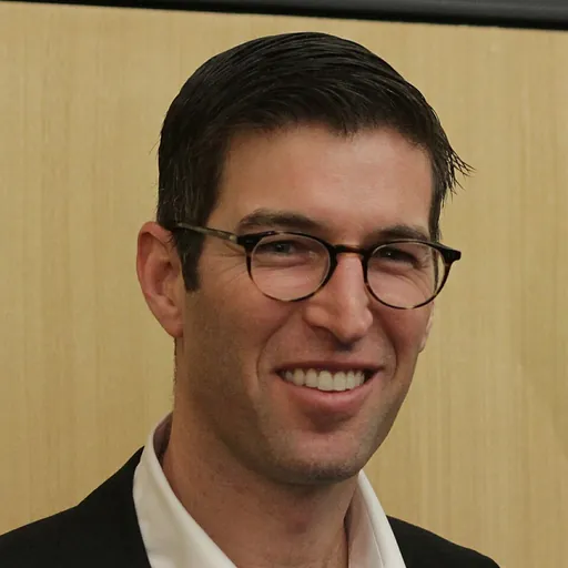 Portrait of Michael Arad