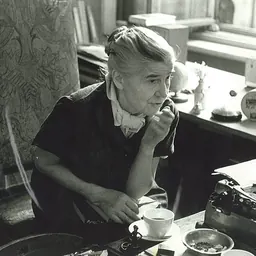 Portrait of Ruth Berlau