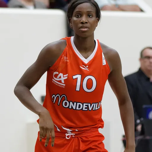 Portrait of Hhadydia Minte