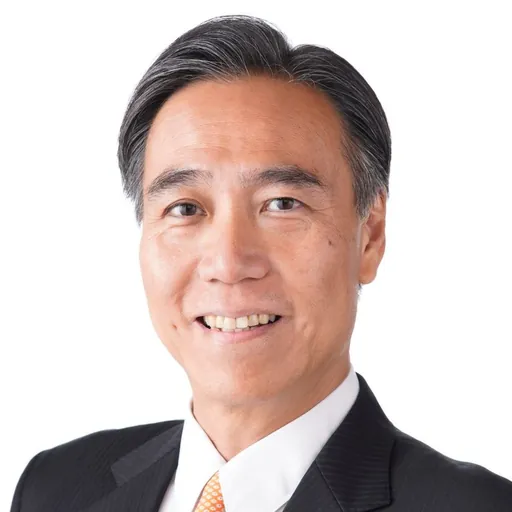 Portrait of Shuichi Abe