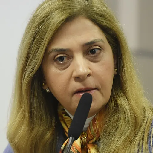 Portrait of Leila Pereira