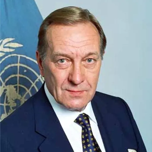 Portrait of Harri Holkeri