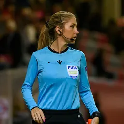 Portrait of Manuela Nicolosi
