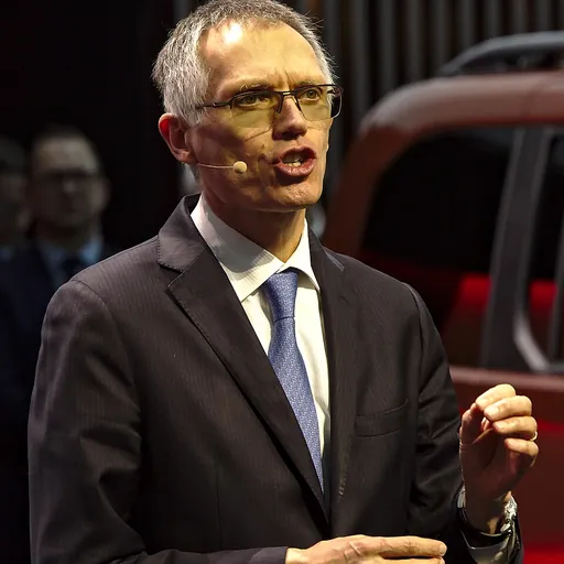 Portrait of Carlos Tavares