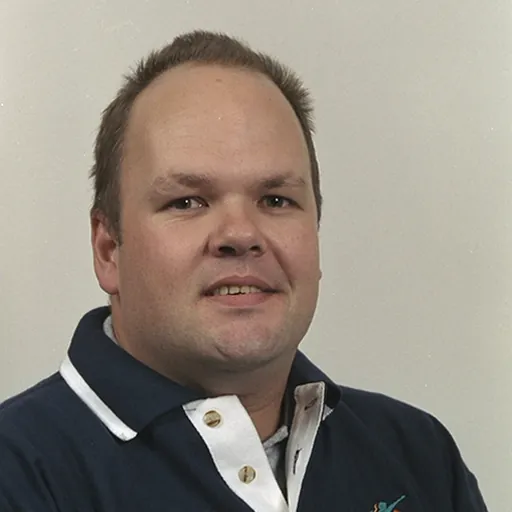 Portrait of Brett Holcombe