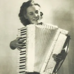 Portrait of Gwenda Wilkin