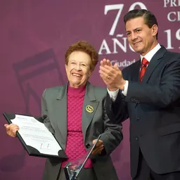 Portrait of Yolanda Lastra