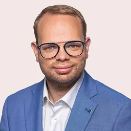 Portrait of Helge Lindh