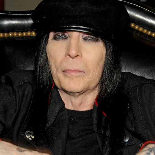 Portrait of Mick Mars