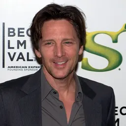 Portrait of Andrew McCarthy