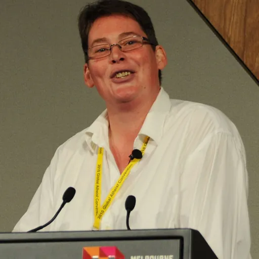 Portrait of Sue-Ann Post