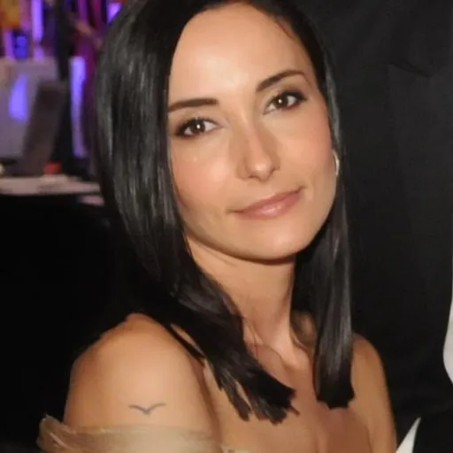 Portrait of Lisa S.