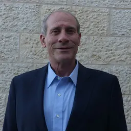 Portrait of Jay Fineberg