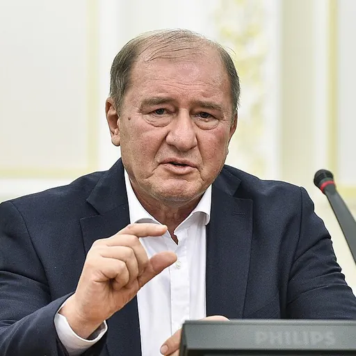 Portrait of İlmi Ümerov