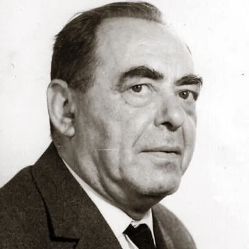 Portrait of Leon Kasman