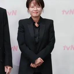 Portrait of Kim Hee-won