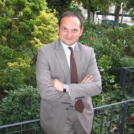 Portrait of Régis Juanico