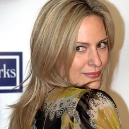 Portrait of Aimee Mullins