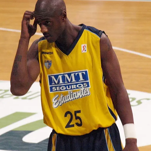 Portrait of Vonteego Cummings