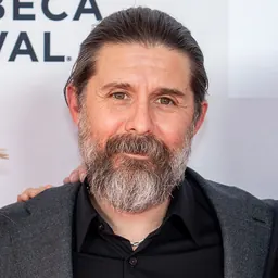 Portrait of Rick Gomez