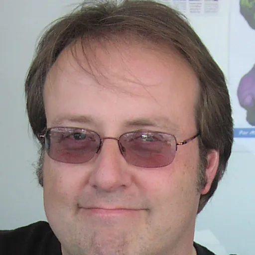 Portrait of Mark Arnold