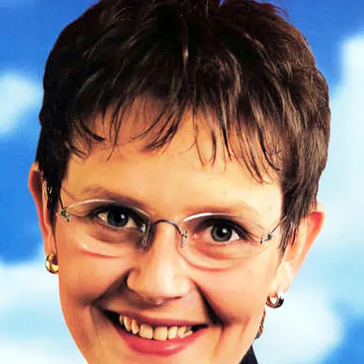 Portrait of Claudia Crawford