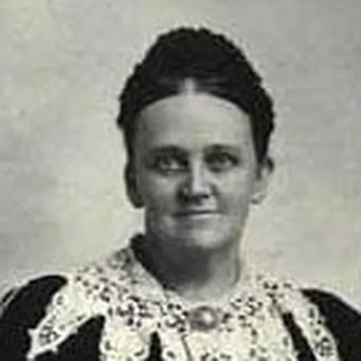 Portrait of Laura Aller