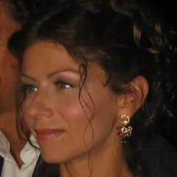 Portrait of Amanda Sandrelli