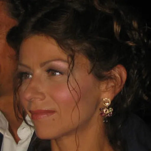 Portrait of Amanda Sandrelli