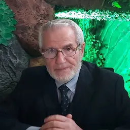 Portrait of Walid Qassab