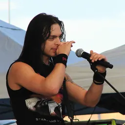 Portrait of Matthew Tuck