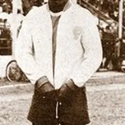 Portrait of Ricardo Clark