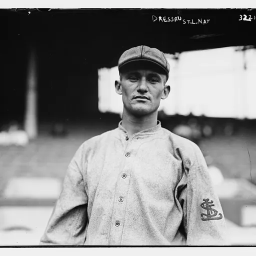 Portrait of Lee Dressen