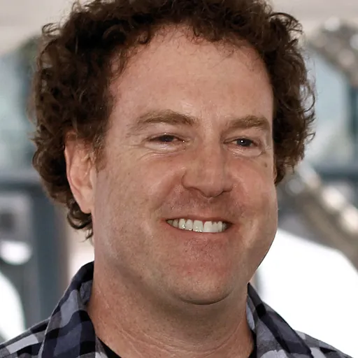 Portrait of Steve Sheinkin
