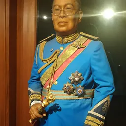 Portrait of Fuen Ronnaphagrad Ritthakhanee