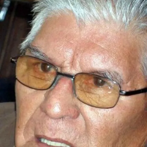 Portrait of Rosendo Huenumán