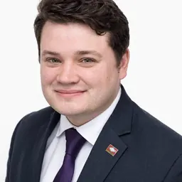 Portrait of Aaron Pilkington