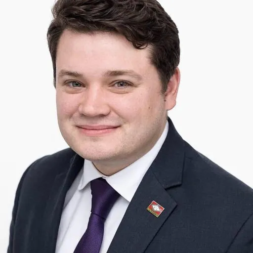 Portrait of Aaron Pilkington