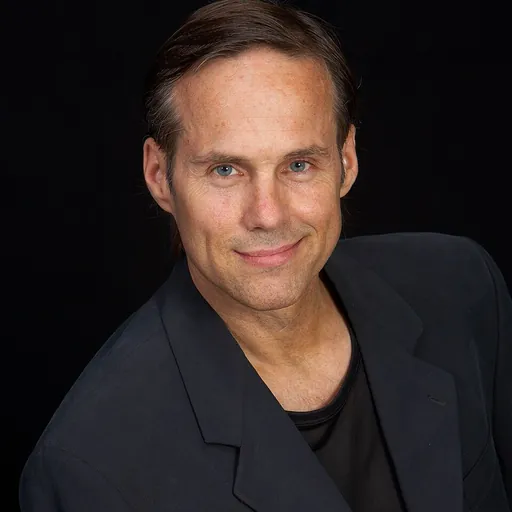 Portrait of Mike L. Fry